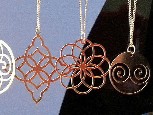 Dahlia pendant in stainless steel