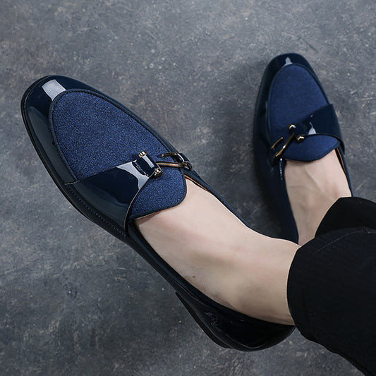 New Fashion Trend Daily Shoes For Men Patent Leather Stitching Suede Metal Hook Decoration Male Comfortable Casual Loafers