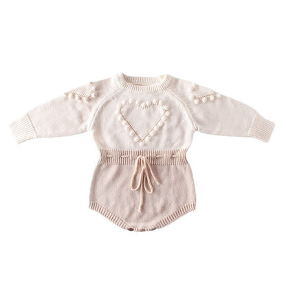 Baby handmade love sweater, knitted sweater, long sleeved jumpsuit, bag, buttocks, sweatshirt, crawling suit
