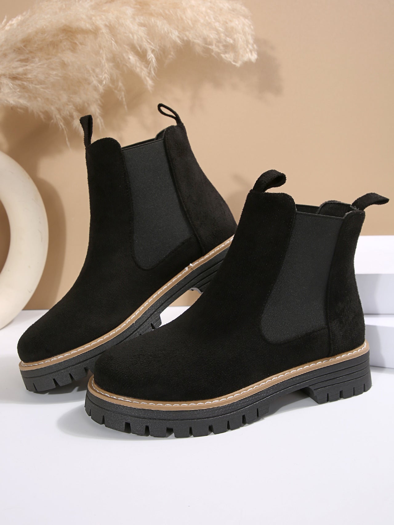 Matte Martin boots round toe oversized shoes