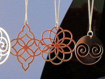 Dahlia pendant in stainless steel